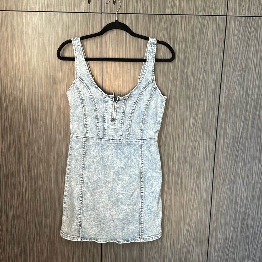 Light wash Jean Fitted Stretchy Mini Dress